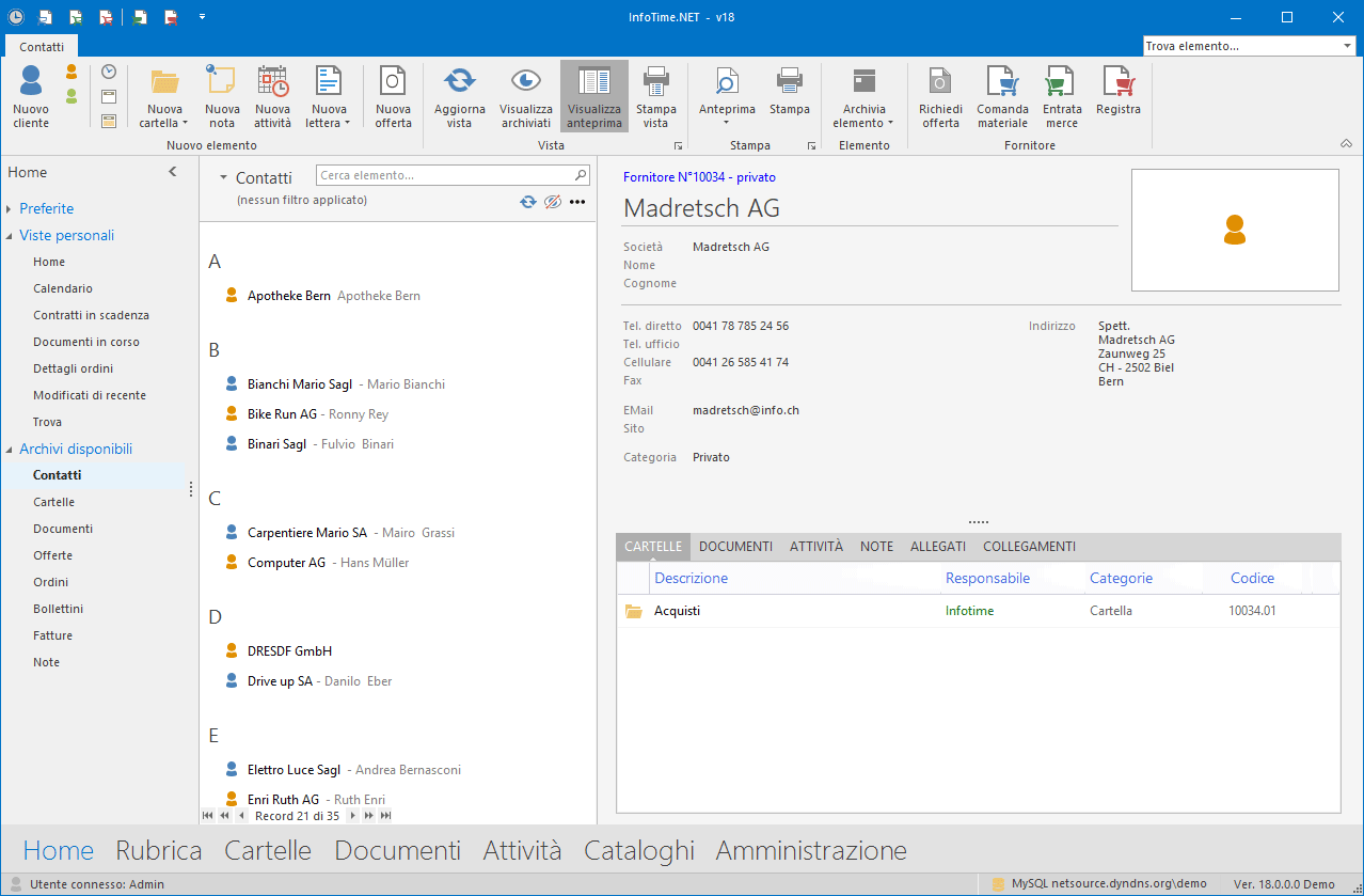 InfoTime CRM: customer card with contacts, order history, open deadlines and team notes.